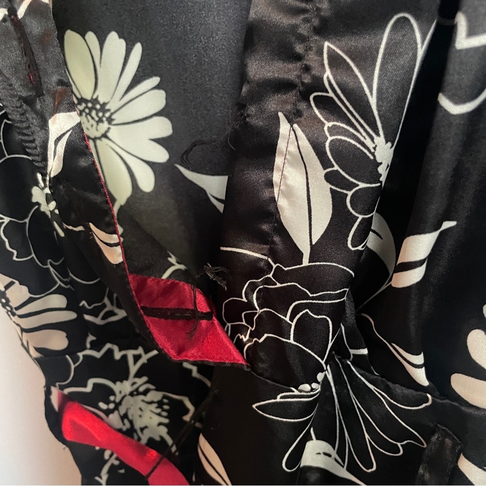 NEW Signature by Robbie Bee Dress Black White Floral Red Trim Plus Size … - Picture 6 of 12